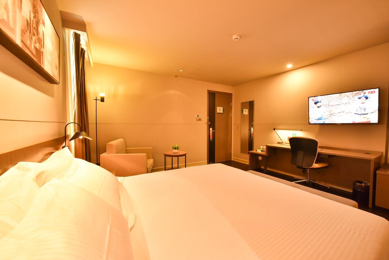 Jinjiang Inn Haikou Binhai Avenue Qilou Old Street Екстер'єр фото