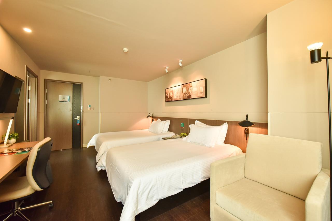 Jinjiang Inn Haikou Binhai Avenue Qilou Old Street Екстер'єр фото
